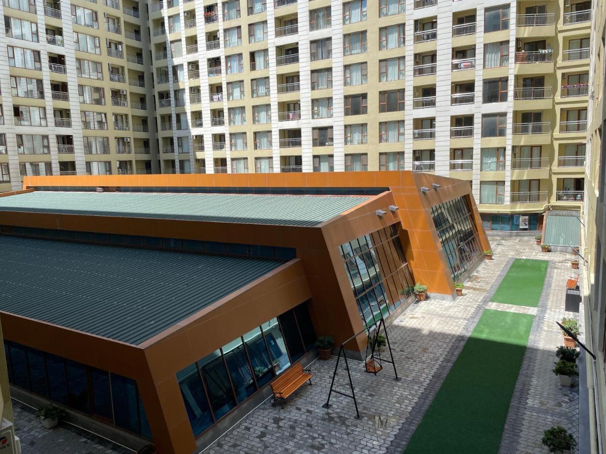 Park Azure Louvre Apartment Baku Eksteriør bilde