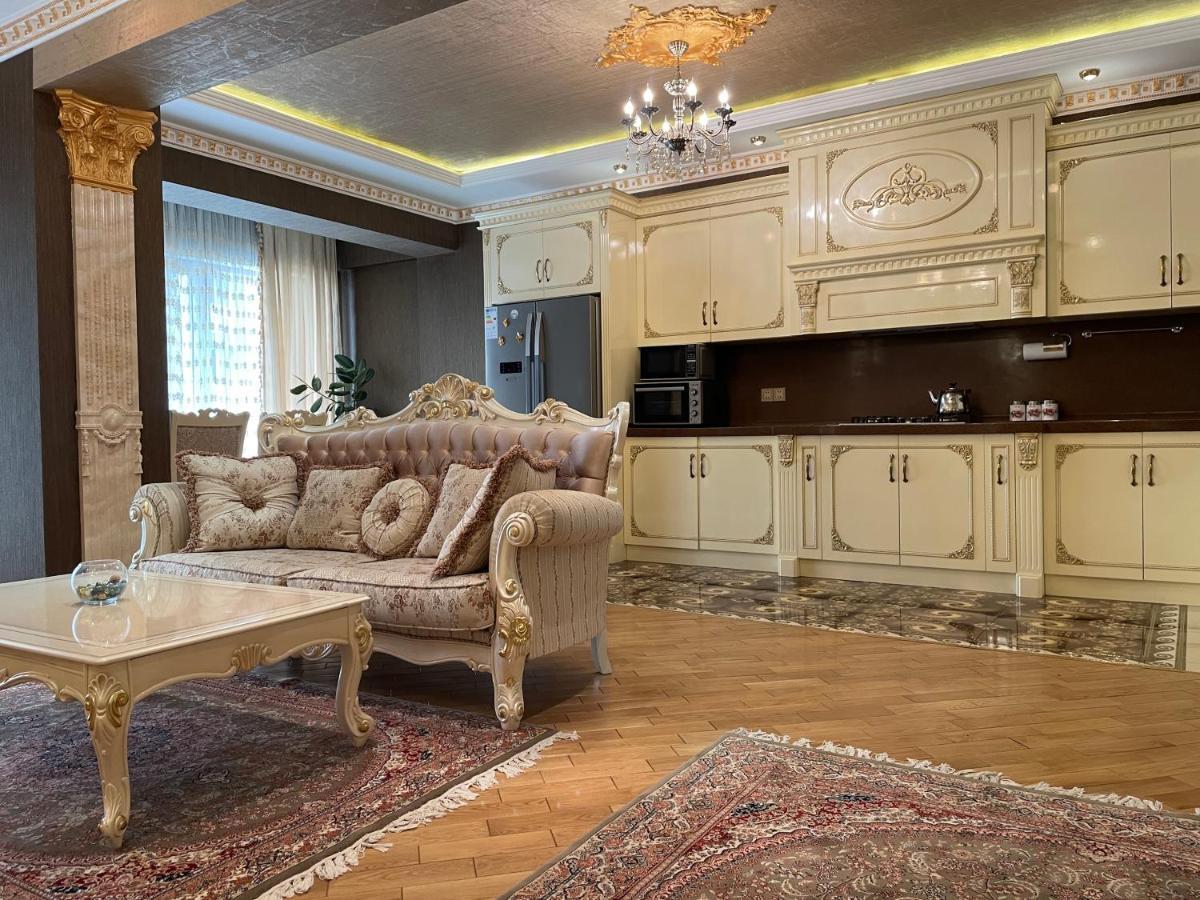 Park Azure Louvre Apartment Baku Eksteriør bilde